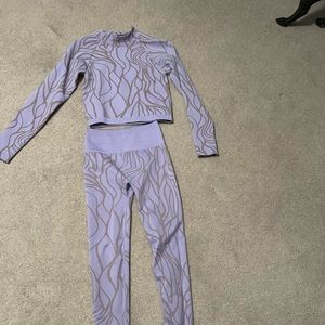 Sculptknit by fabletics two piece outfit